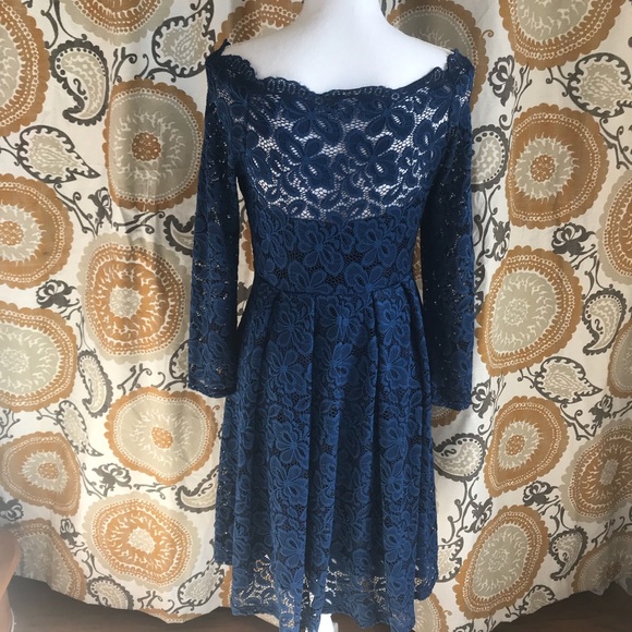 Navy long sleeve lace, off the shoulder dress - Picture 4 of 5